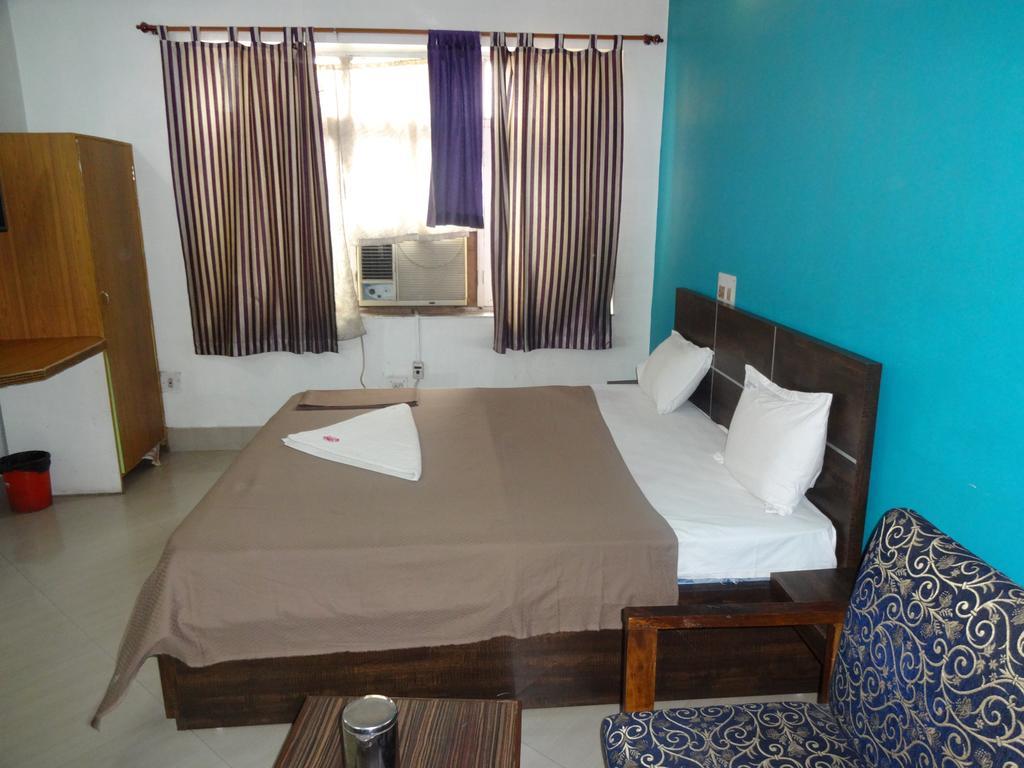 Ajatsatru Hotel Gaya Exterior foto