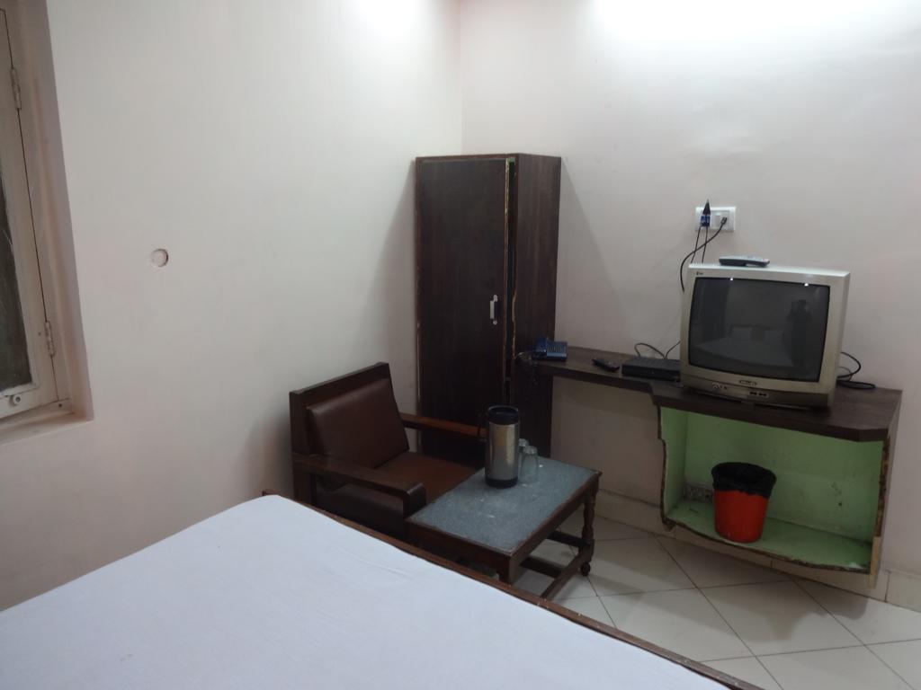 Ajatsatru Hotel Gaya Cameră foto